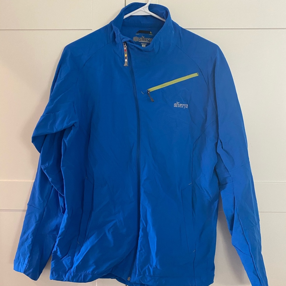 SHERPA Windbreaker